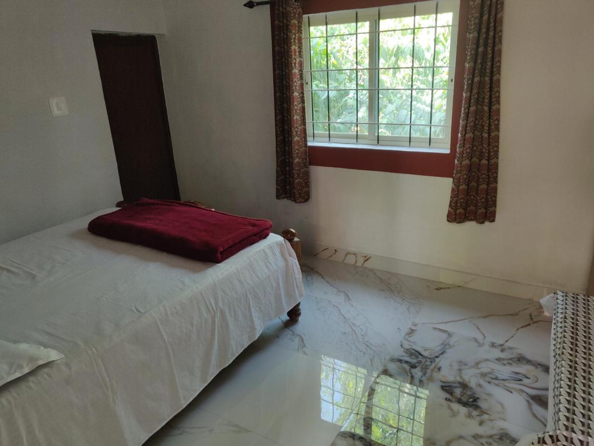Kaikane Homestay Мадикери Экстерьер фото